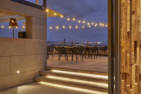 173 Rooftop Terrace