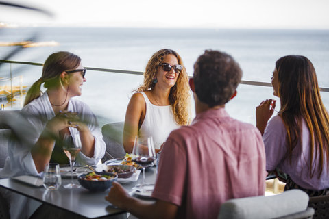 Lunch at Bago du Vin