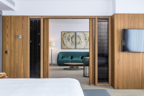 Hotel Okura Amsterdam Corner Suite Seating Area