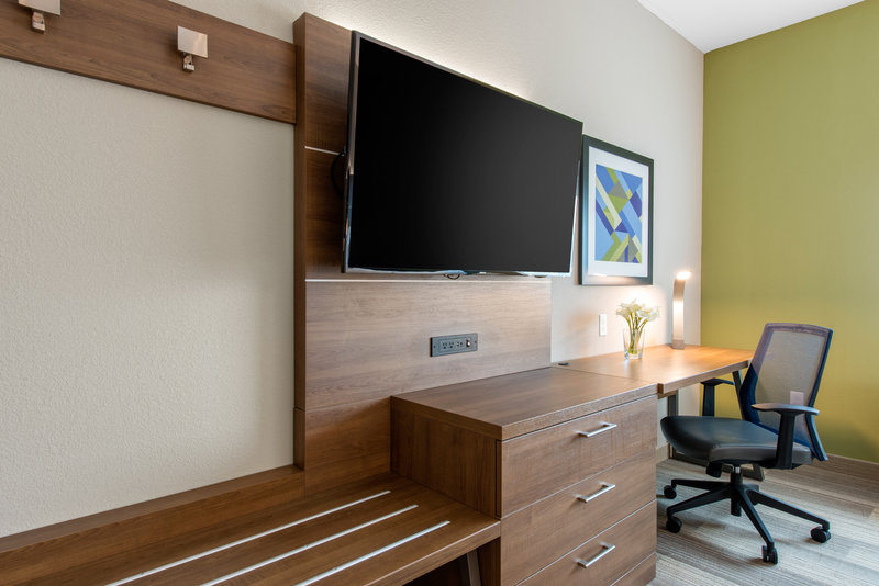 Holiday Inn Express and Suites Wildwood – The Villages
