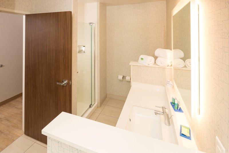 Holiday Inn Express and Suites La Porte