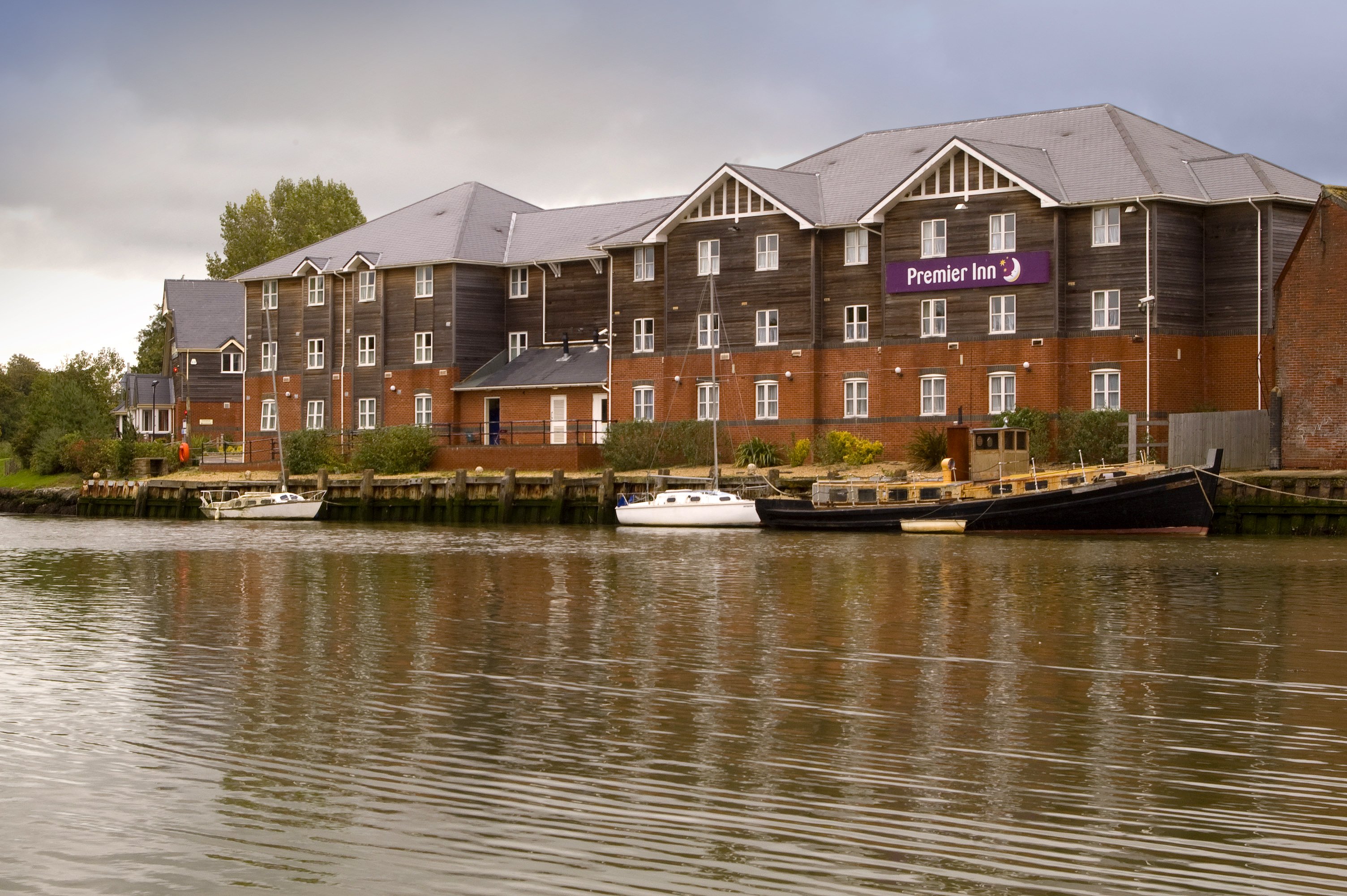 Premier Inn Isle Of Wight (Newport)