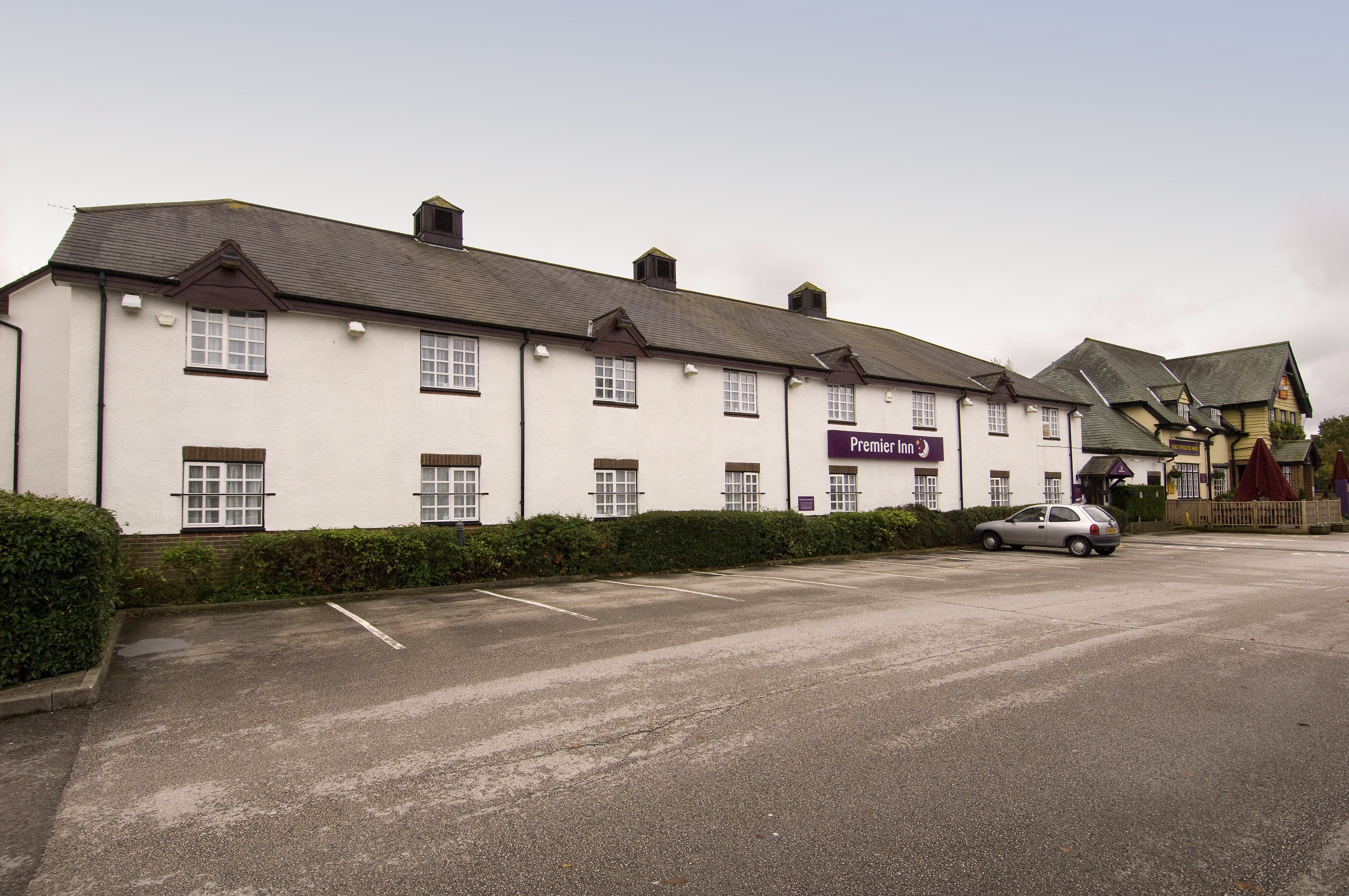 Premier Inn Wirral (Greasby)