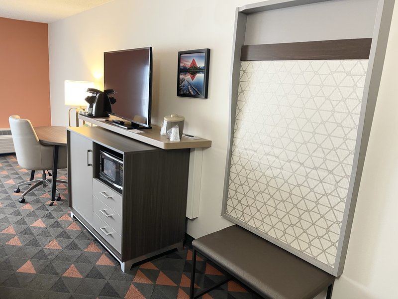 HOLIDAY INN GREAT FALLS