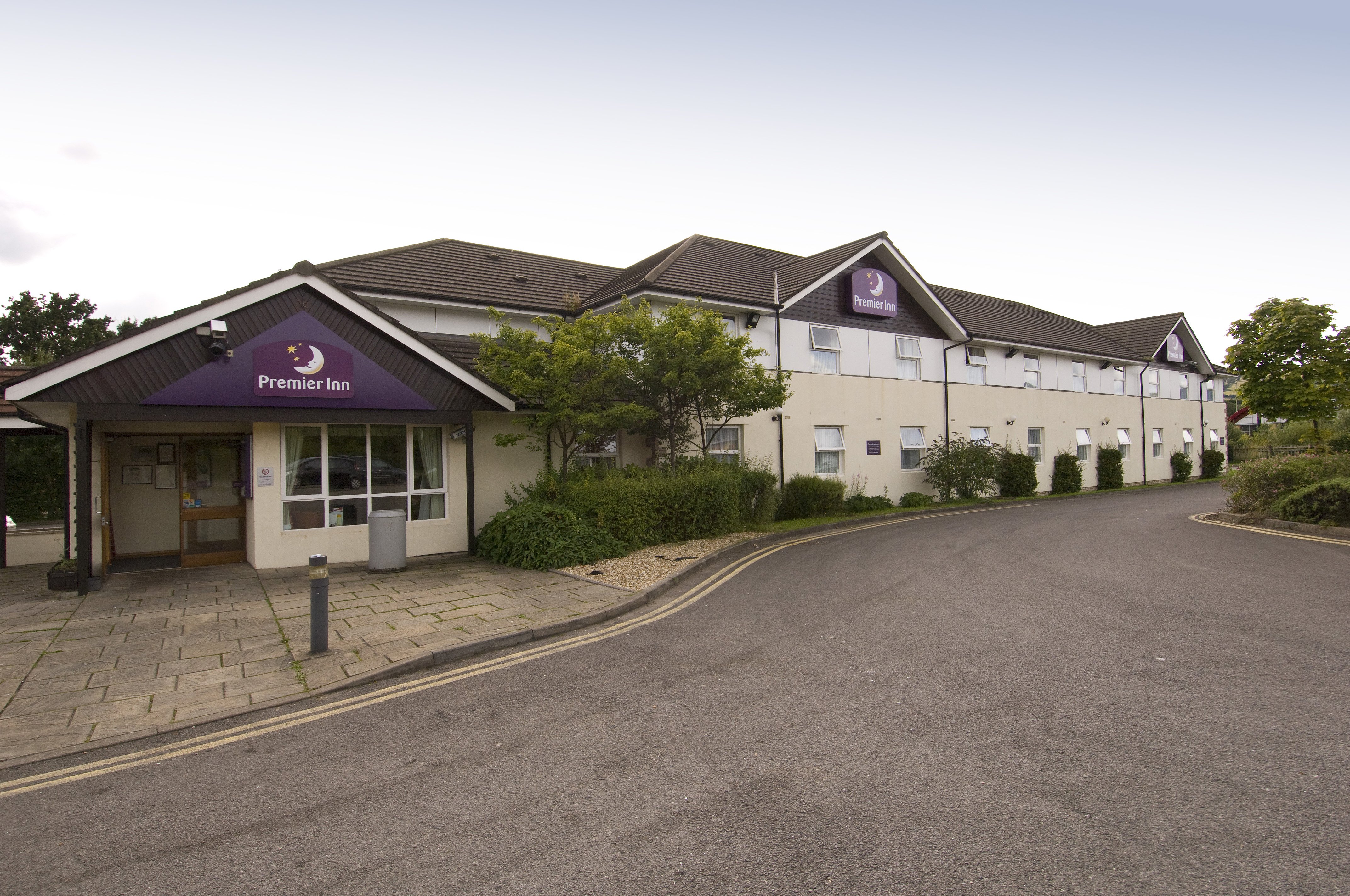 Premier Inn Caerphilly (Crossways)