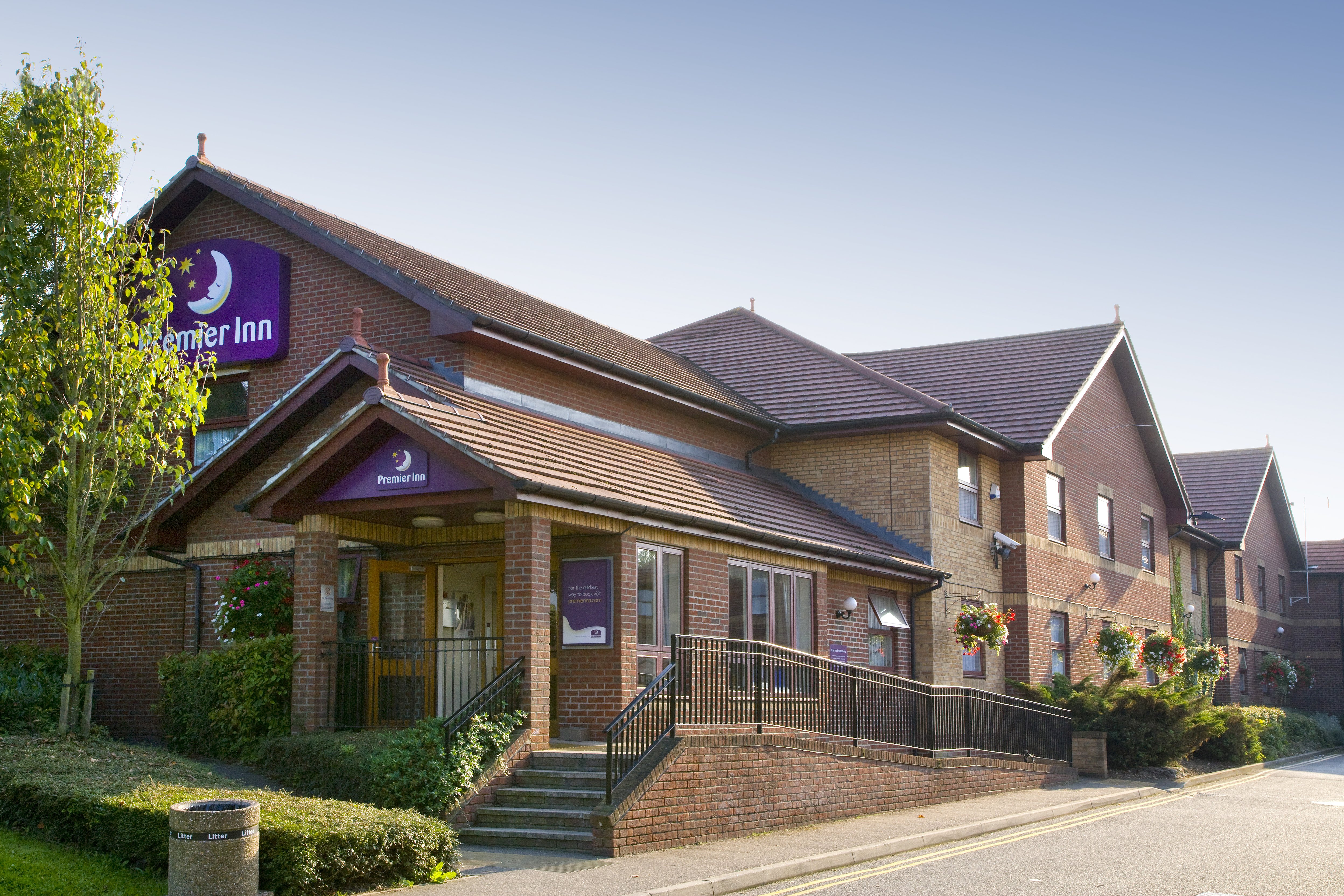 Premier Inn Colchester (A12)