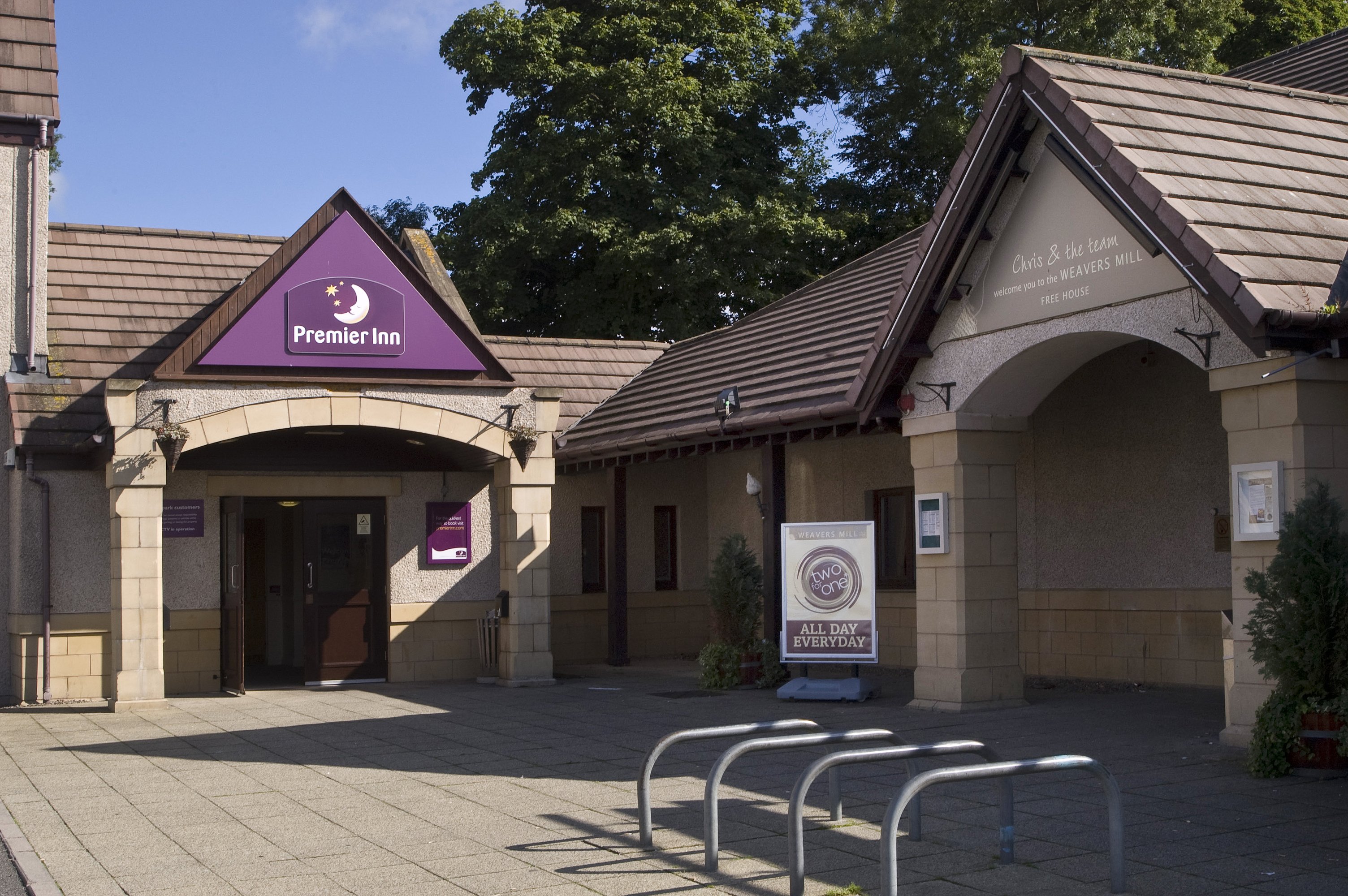 Premier Inn Dundee North