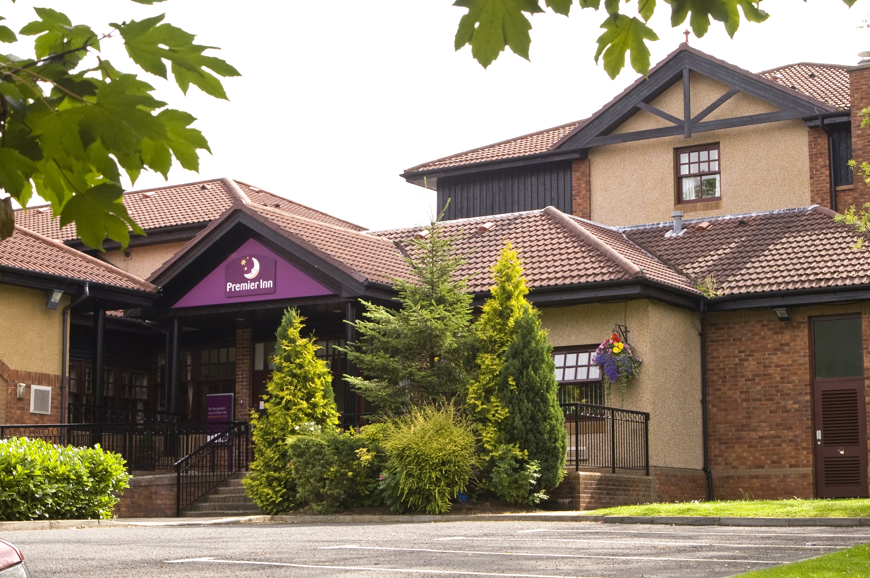 Premier Inn Glasgow East