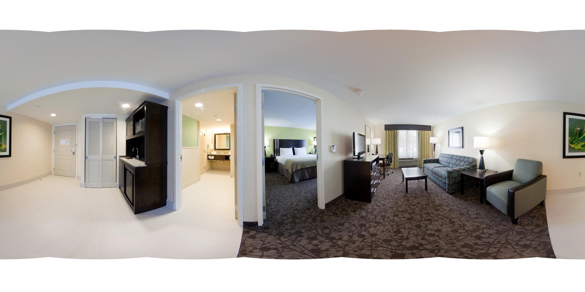 HOLIDAY INN EXPRESS NEPTUNE