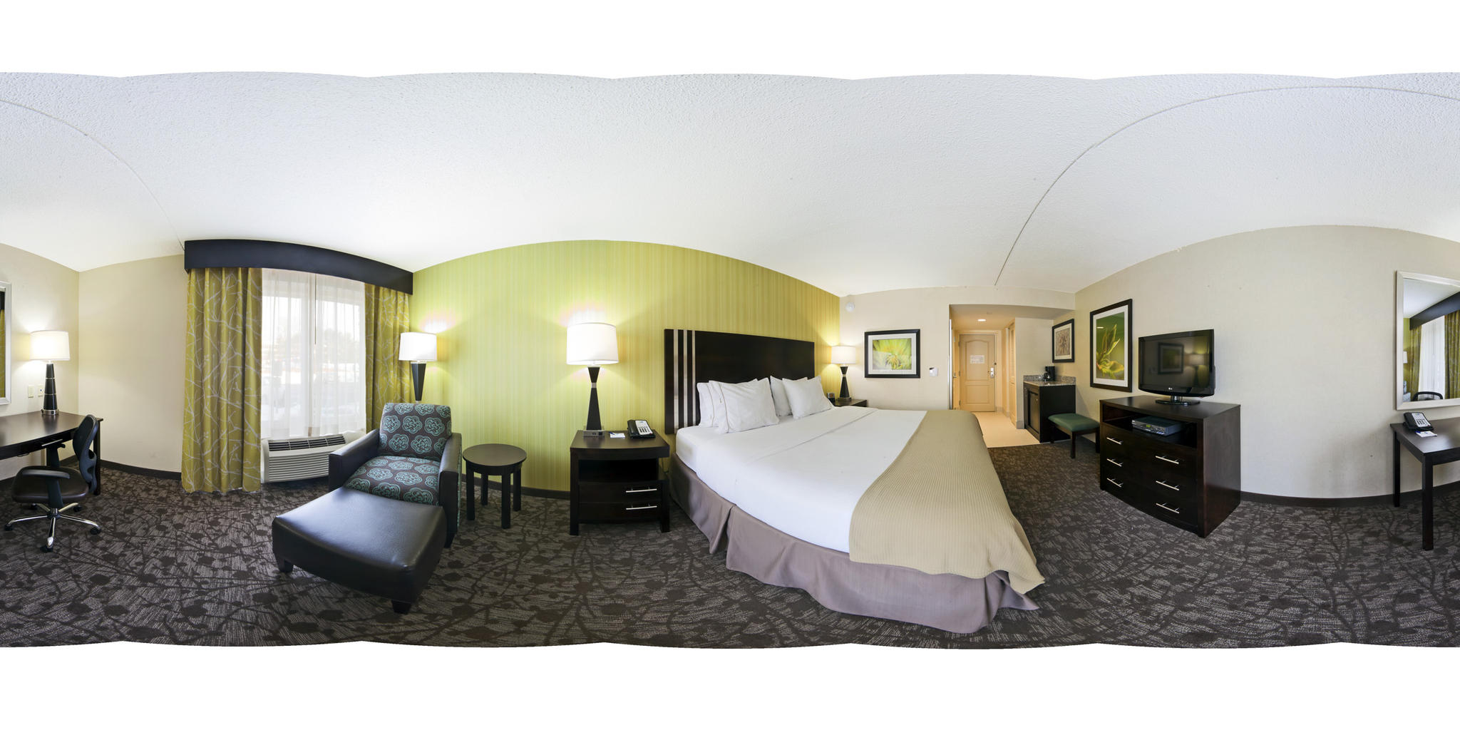 HOLIDAY INN EXPRESS NEPTUNE