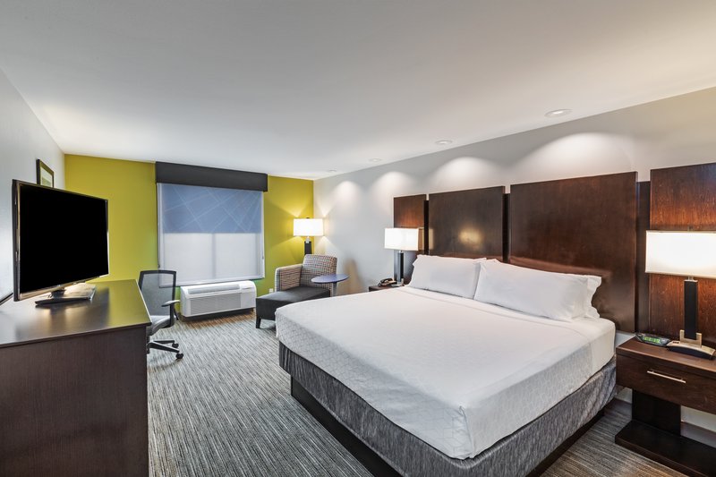 Holiday Inn Express and Suites Austin NW – Lakeway