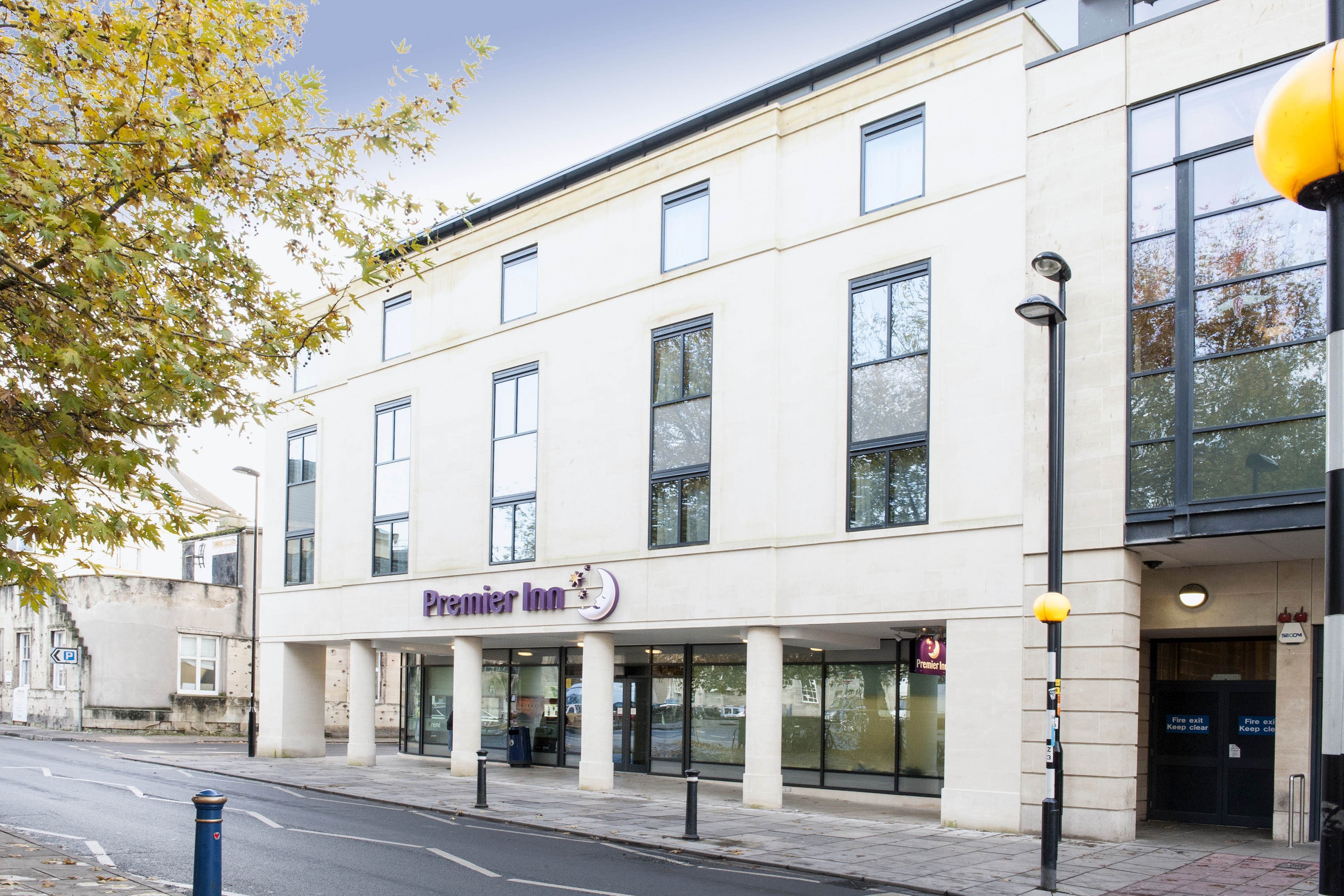 Premier Inn Bath City Center