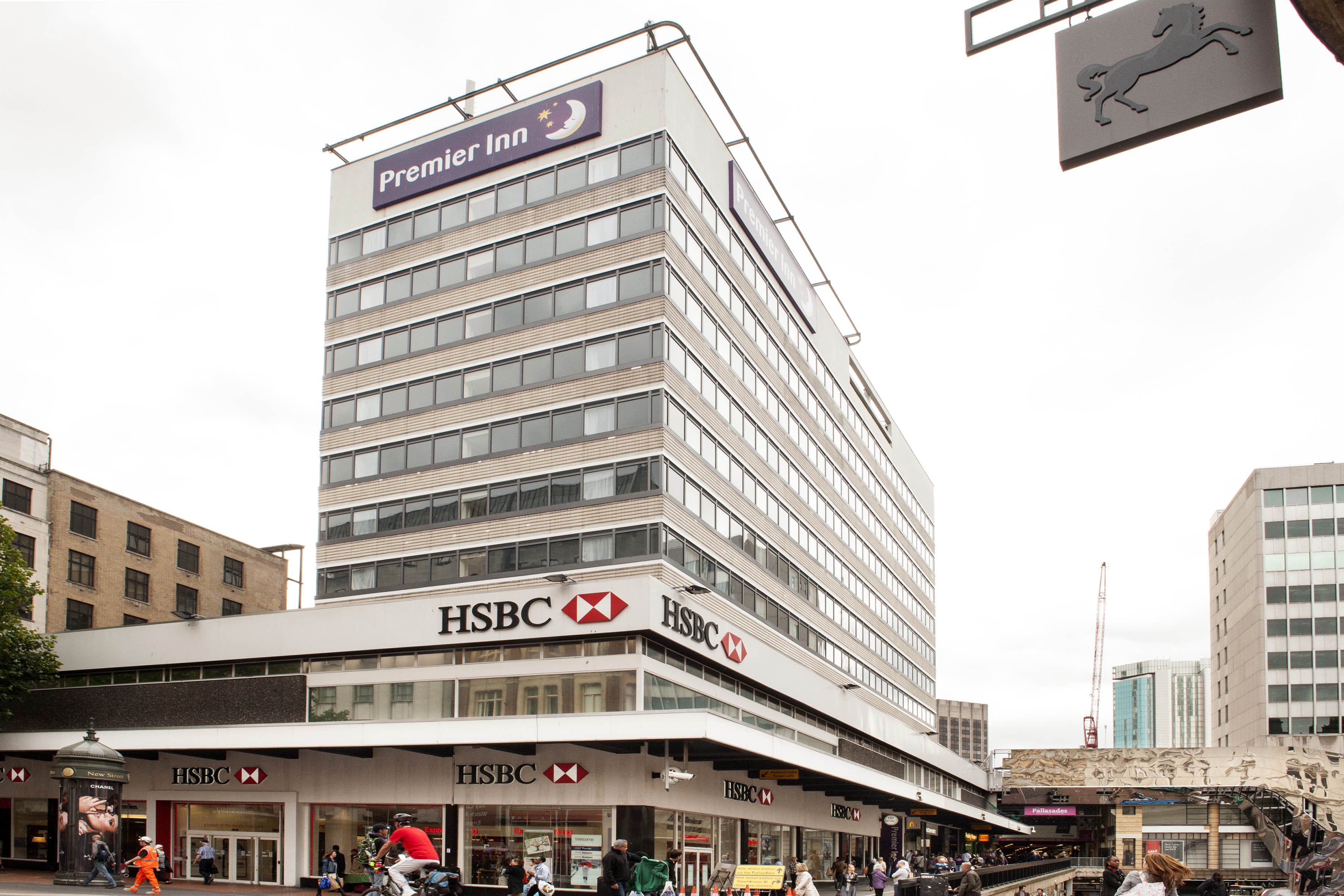 Premier Inn Birmingham New Street