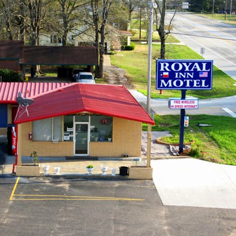 Royal Inn Linden TX Exterior