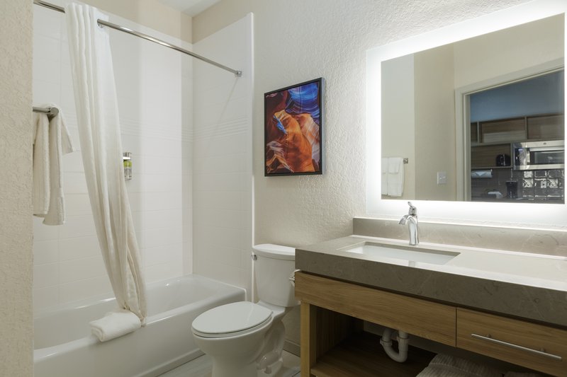 Candlewood Suites San Antonio – Schertz