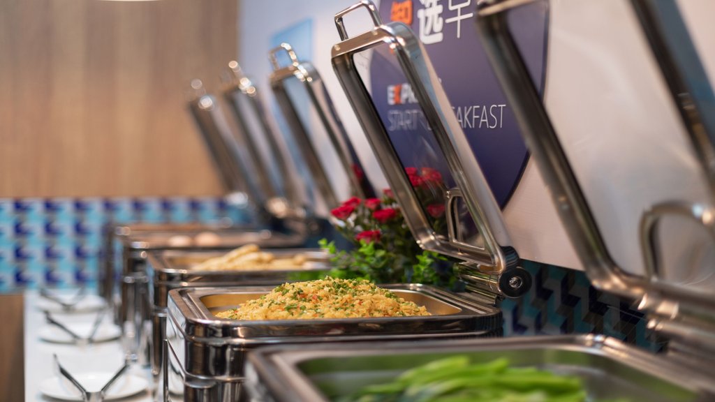 Breakfast Bar