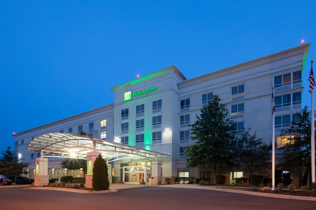 Welcome to Holiday Inn Winchester SE - Historic Gateway Hotel