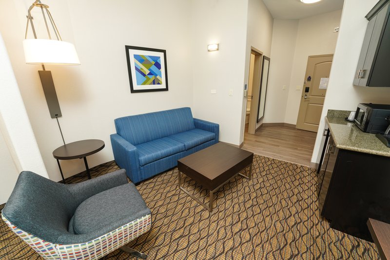 Holiday Inn Express Hotel & Suites SPRINGFIELD-MEDICAL DISTRICT