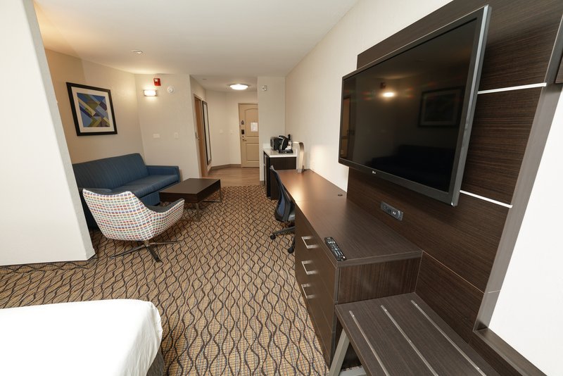 Holiday Inn Express Hotel & Suites SPRINGFIELD-MEDICAL DISTRICT