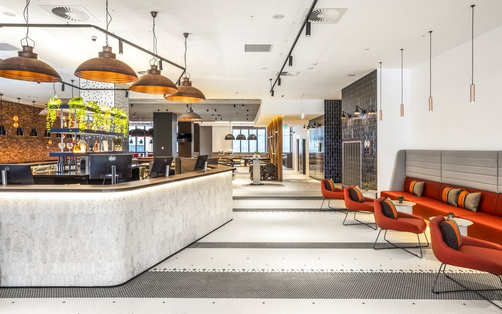 Holiday Inn Express Melbourne Little Collins, an IHG Hotel - Lobby lounge