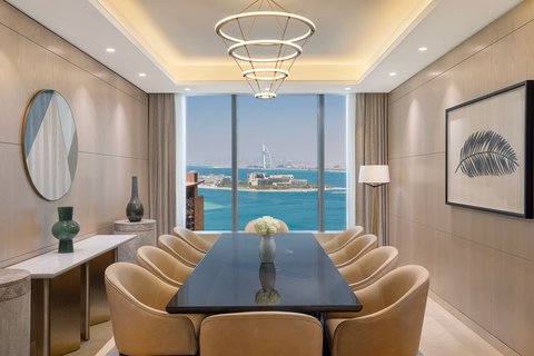 Presidential Suite Dining Room