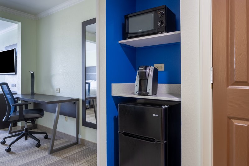 Holiday Inn Express Coventry S – West Warwick Area