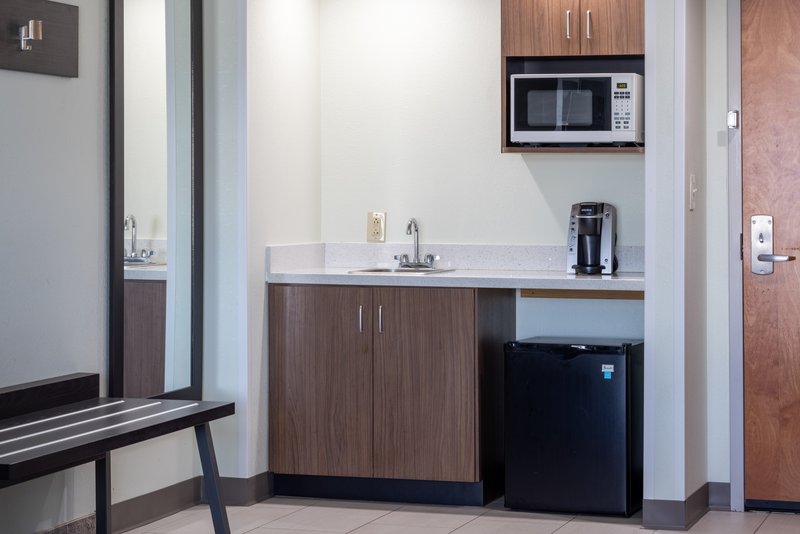 Holiday Inn Express Coventry S – West Warwick Area