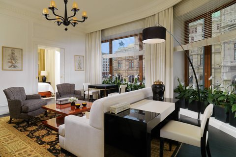 Bristol Suite