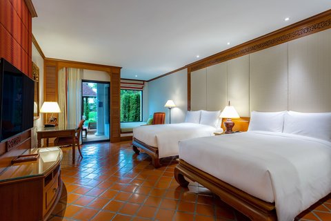 Grande Premium Pool Access - Double Beds