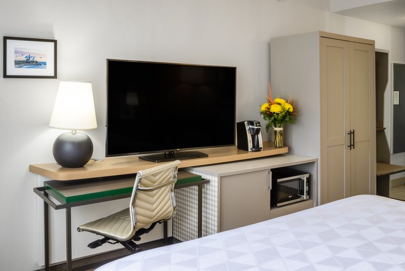 Holiday Inn Long Island – ISLIP Arpt East