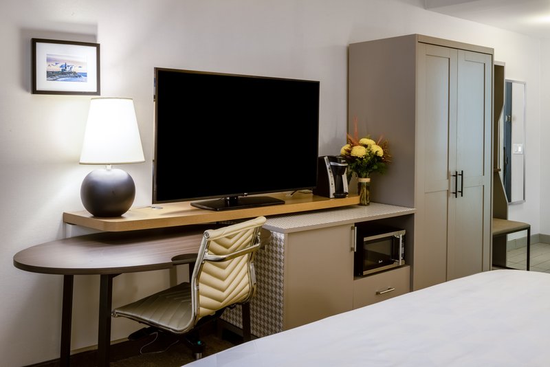 Holiday Inn Long Island – ISLIP Arpt East
