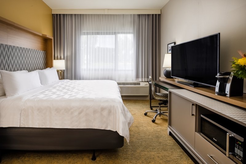 Holiday Inn Long Island – ISLIP Arpt East
