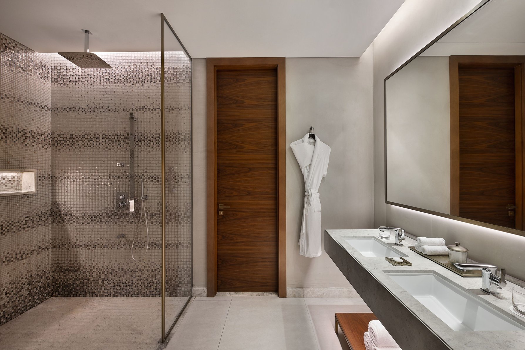 The St. Regis Downtown, Dubai Room Type - Superior Twin Room, Guest room, 2 Double, Dubai Downtown view
