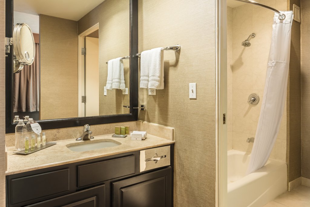 COSUITES SALTILLO HOTEL, an IHG hotel - Tap to explore photos