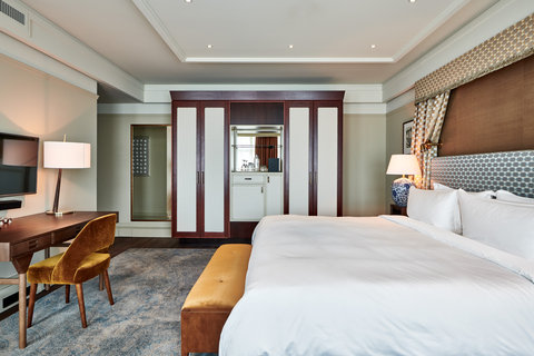 Premium Deluxe Room