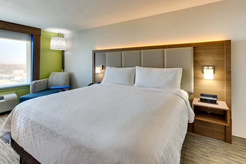 HOLIDAY INN EXP STES LAKE WORT