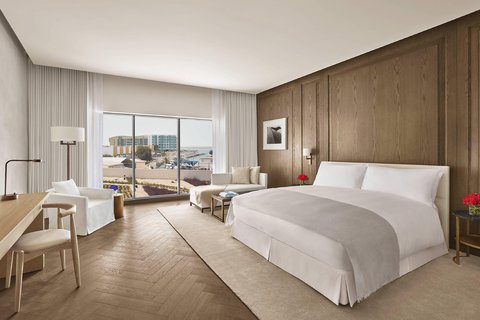 King Deluxe Guest Room