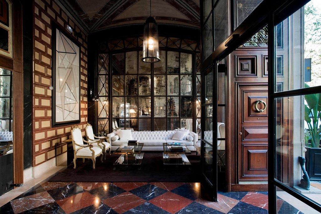 Guest photo