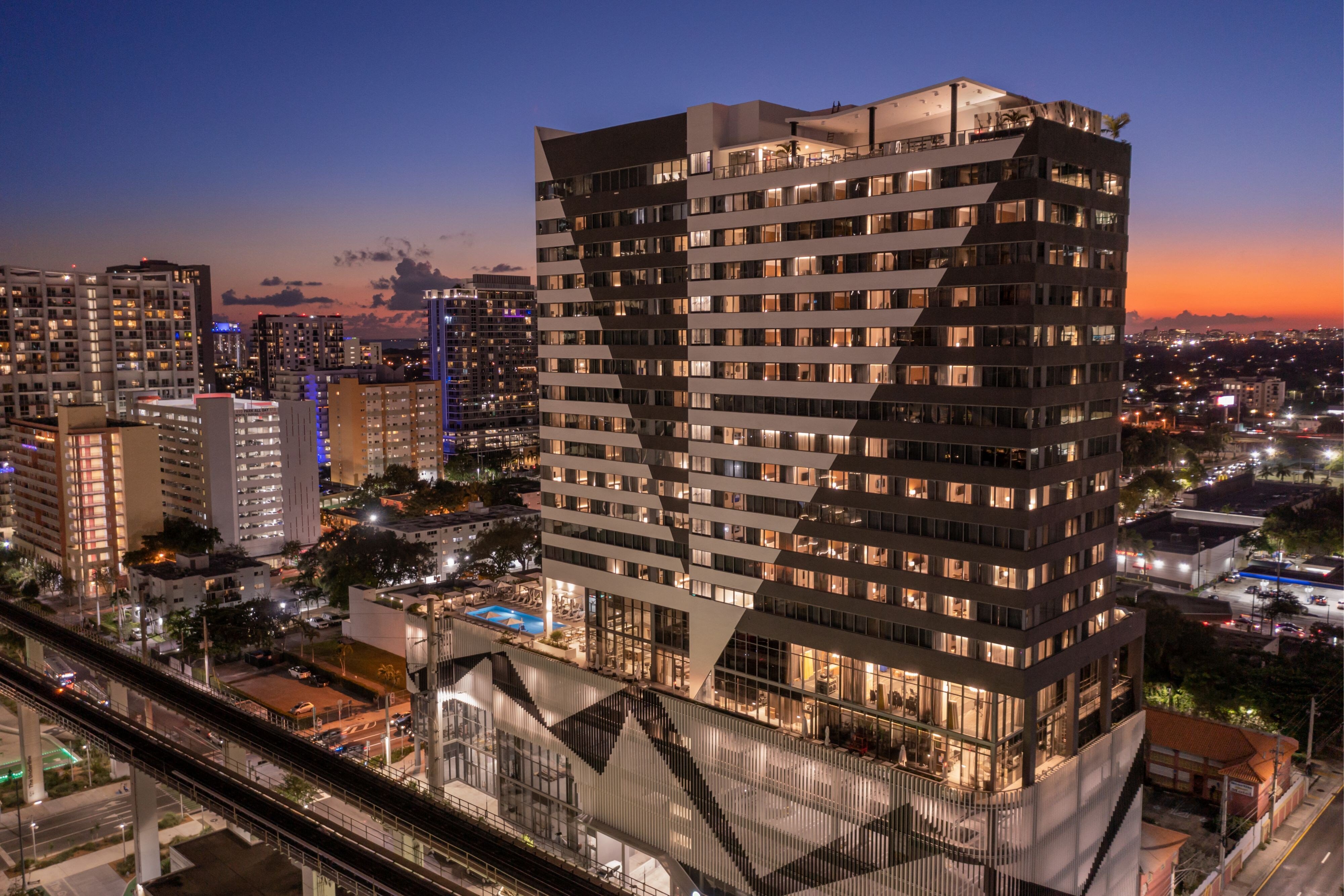 Element Miami Downtown