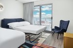 Premium Corner, Guest room, 1 King, Sofa bed, Waterfront, Corner room, Balcony