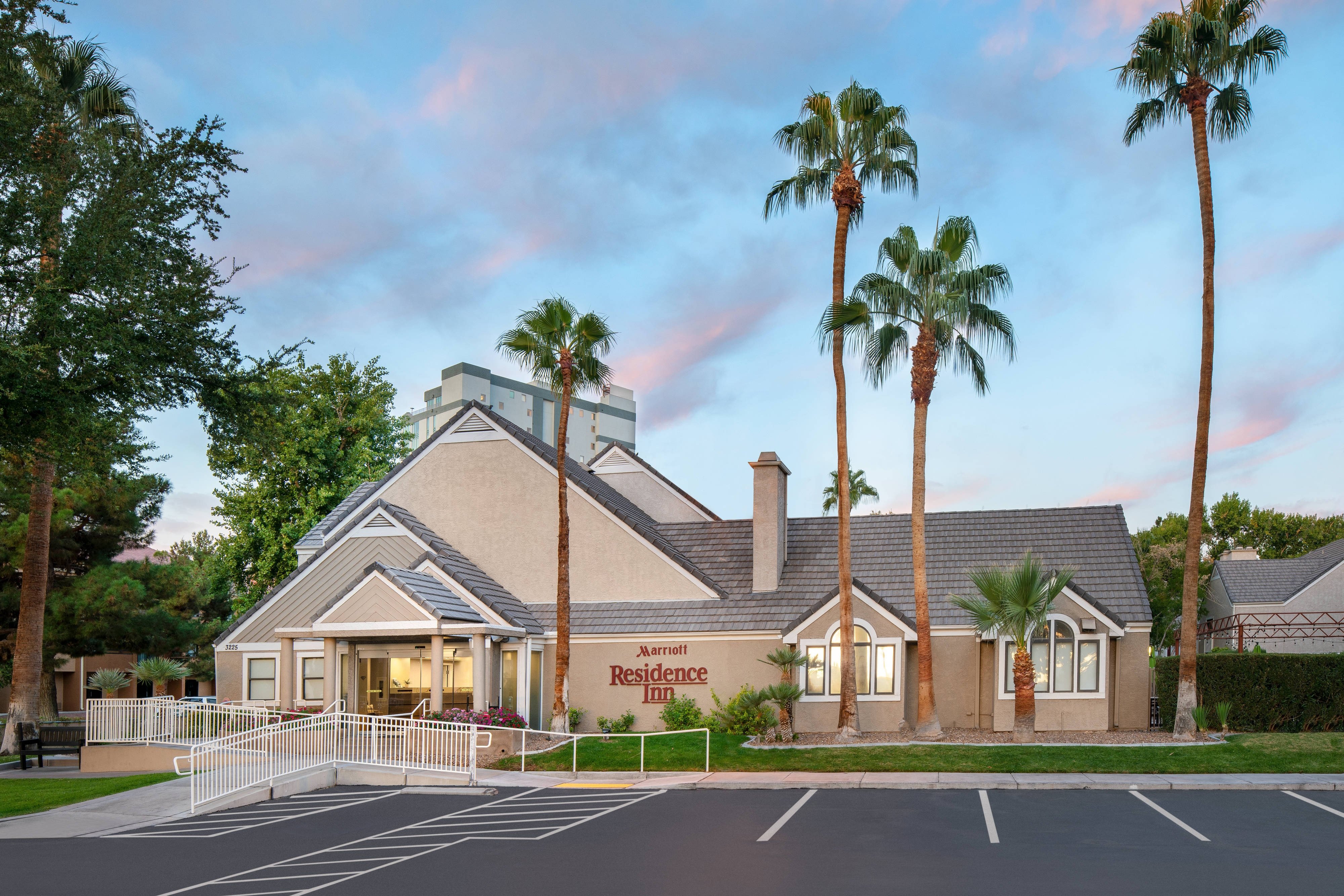 Residence Inn Las Vegas Convention Ctr