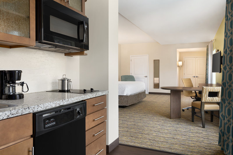 Candlewood Suites Safety Harbor – Clearwater NE