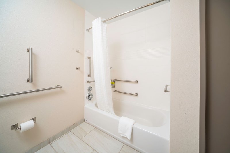 STUDIO STE 1 QN HEAR MOBILE ACCESS TUB
