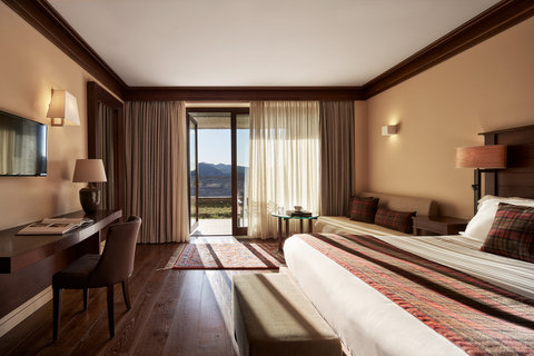 Junior Suite with Garden View