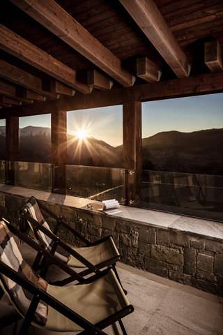 Grand Forest Suite with Metsovo View