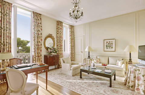 One Bedroom Suite