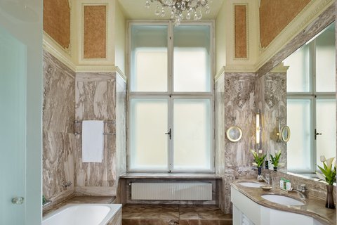 Imperial Suite - Bathroom