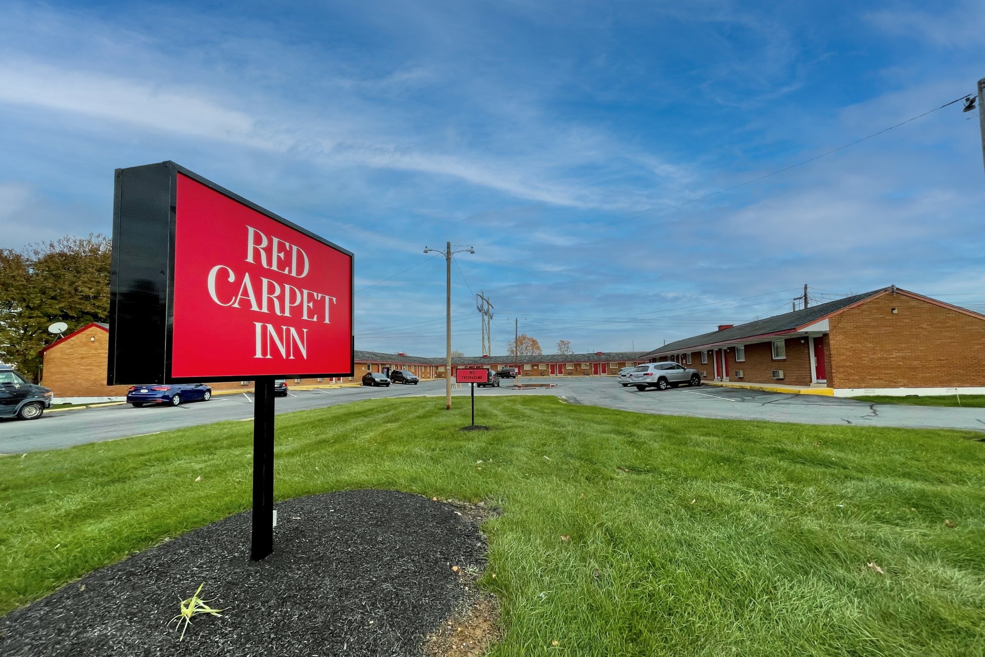 Red Carpet Inn