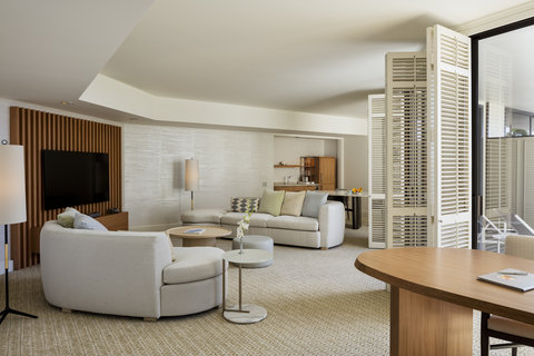 Ocean Suite Living Room