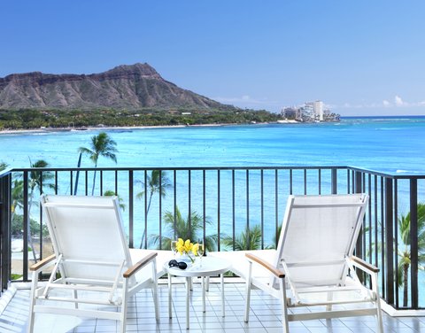Diamond Head Suite Lanai